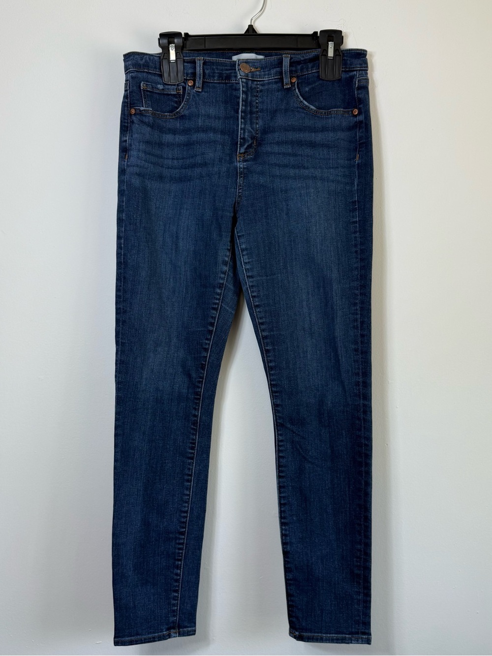 LOFT Classic Dark Wash Skinny Jeans Size 30/10